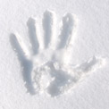 Cold White Fingertips: Raynauds Symptoms