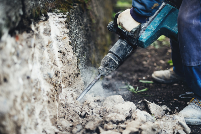 Using power tools can cause Vibration White Finger